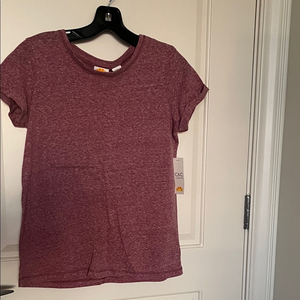 C&C CALIFORNIA. Heathered Maroon Short Sleeve Tee. Size xs. Never worn